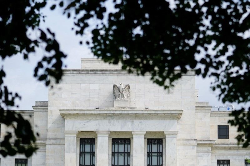 CME: cresce chance de Fed manter juros em dezembro, mas corte de 0,25 ponto segue mais provável