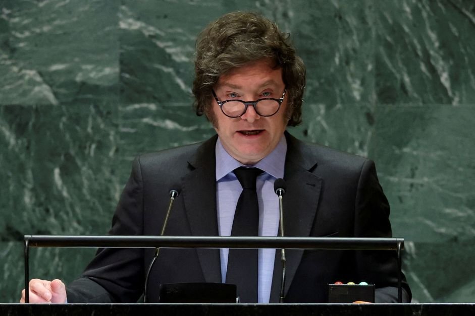 Milei demite chanceler após voto contra embargo a Cuba; embaixador assume