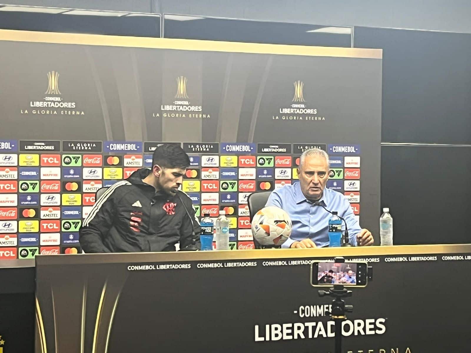 A promessa que Tite não cumpriu e custou a classificação do Flamengo contra o Peñarol