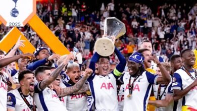 Uefa se desculpa por gafe com astros do Tottenham sem medalha da Liga Europa