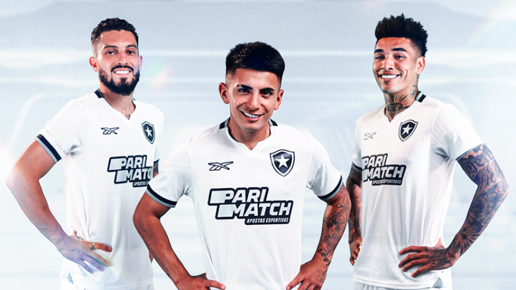 Botafogo lança uniforme 3 para a temporada; veja fotos