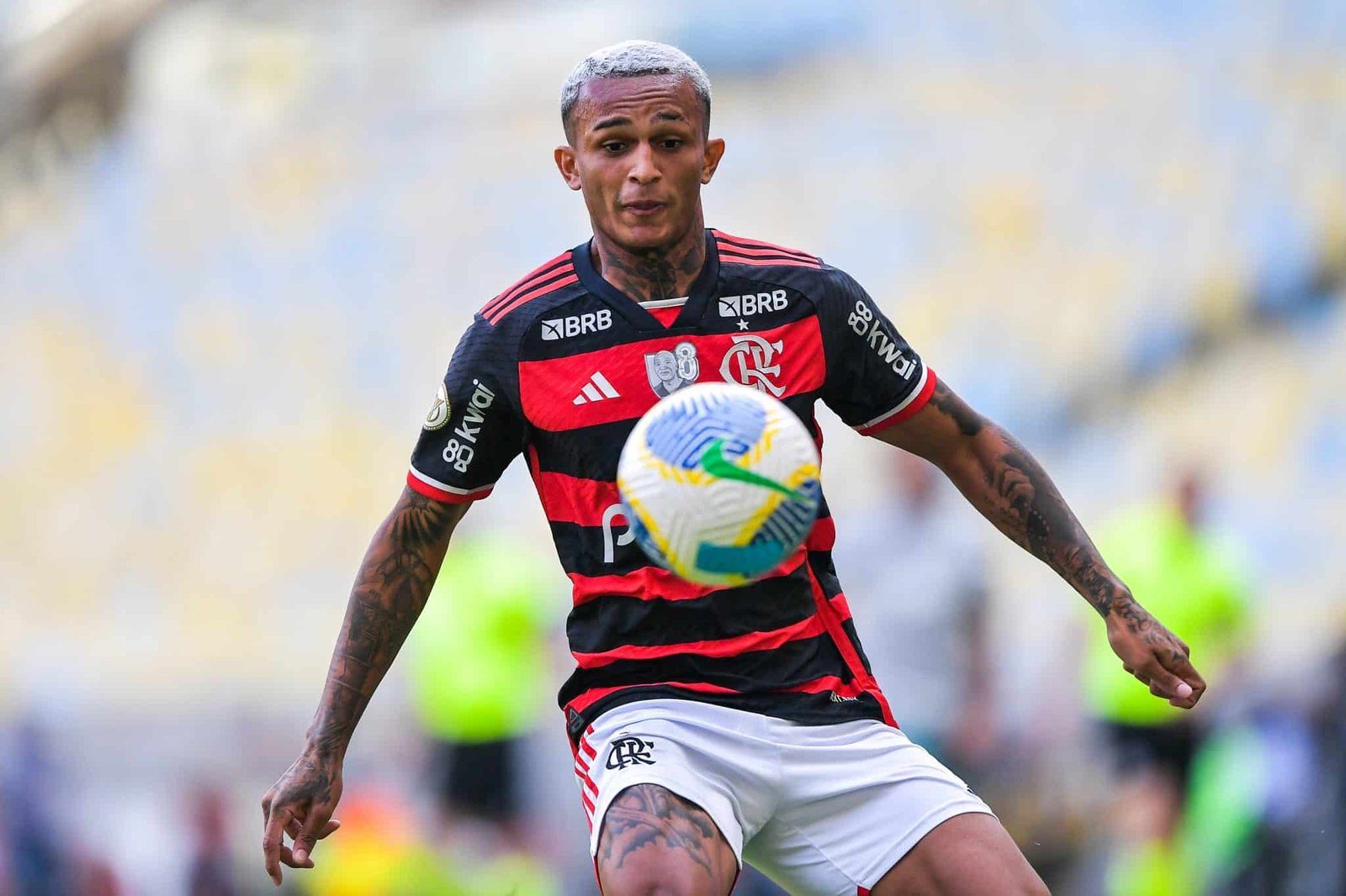 Wesley sonhava com a Europa, mas Flamengo nunca quis vender o atleta